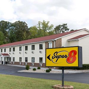 Super 8 By Wyndham Radcliff Ft. Knox Area